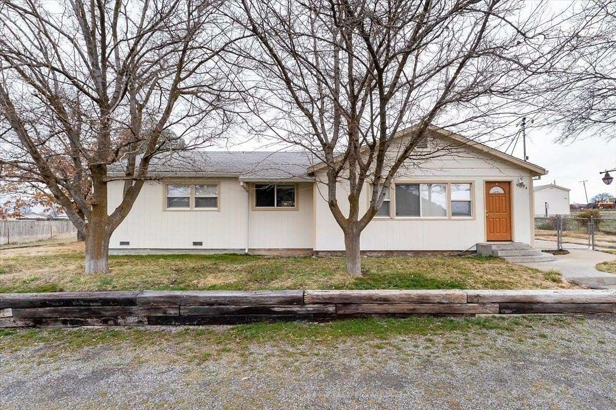 2 Acres of Land with Home for Sale in Montague, California