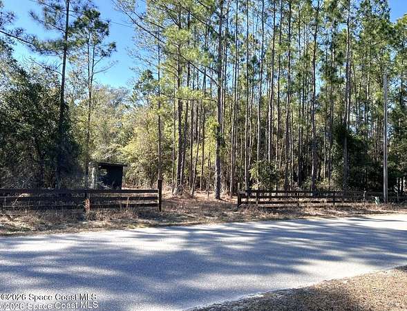 1.16 Acres of Residential Land for Sale in Georgetown, Florida