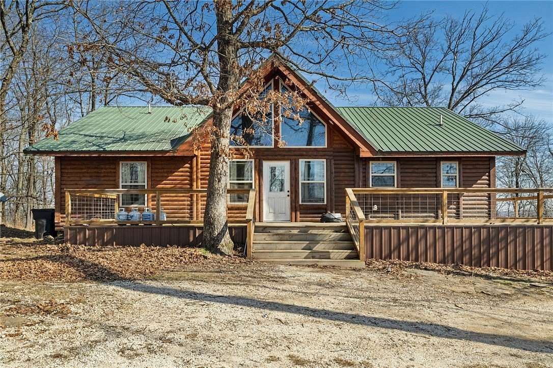 40 Acres of Recreational Land with Home for Sale in Winslow, Arkansas