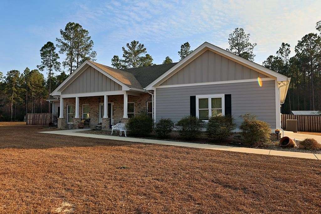 2.76 Acres of Land with Home for Sale in Thomasville, Georgia