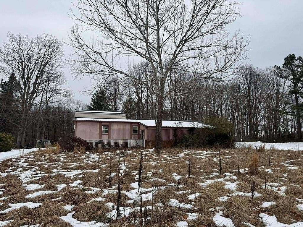 1.65 Acres of Land with Home for Sale in Pamplin City, Virginia