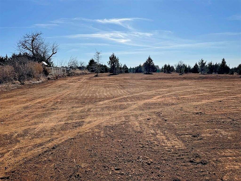 0.86 Acres of Residential Land for Sale in Guthrie, Oklahoma