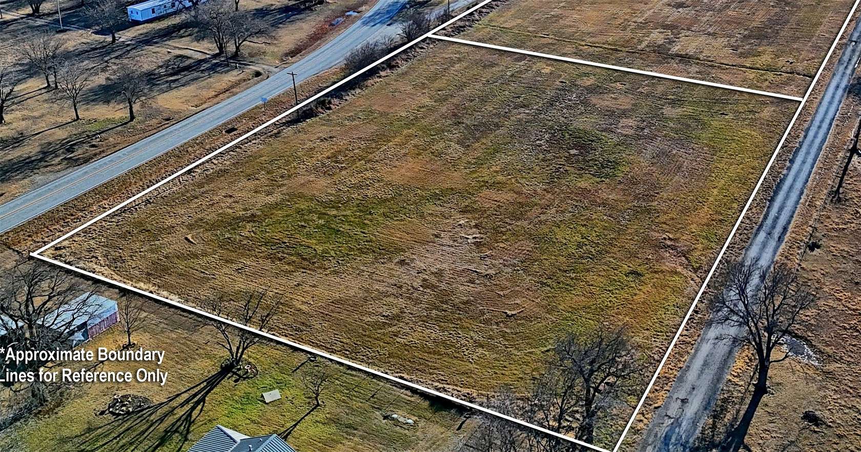 1.85 Acres of Residential Land for Sale in St. Jo, Texas