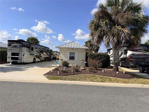 0.12 Acres of Land for Sale in Webster, Florida