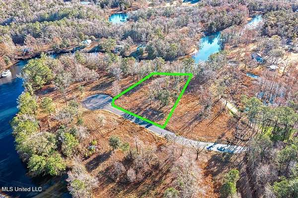 1 Acre of Residential Land for Sale in Gulfport, Mississippi