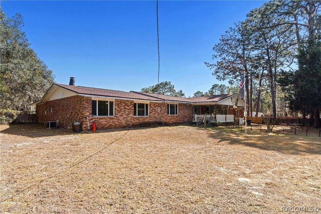 3 Acres of Residential Land with Home for Sale in Lecanto, Florida