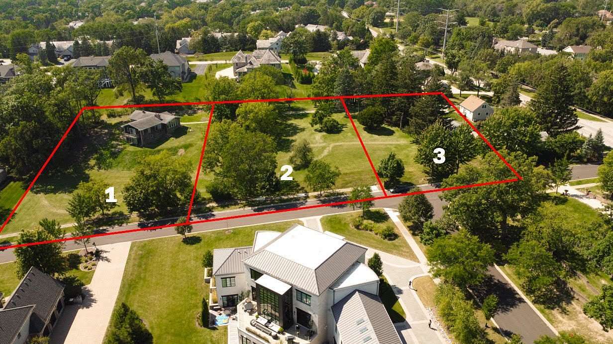 2 Acres of Residential Land for Sale in Burr Ridge, Illinois