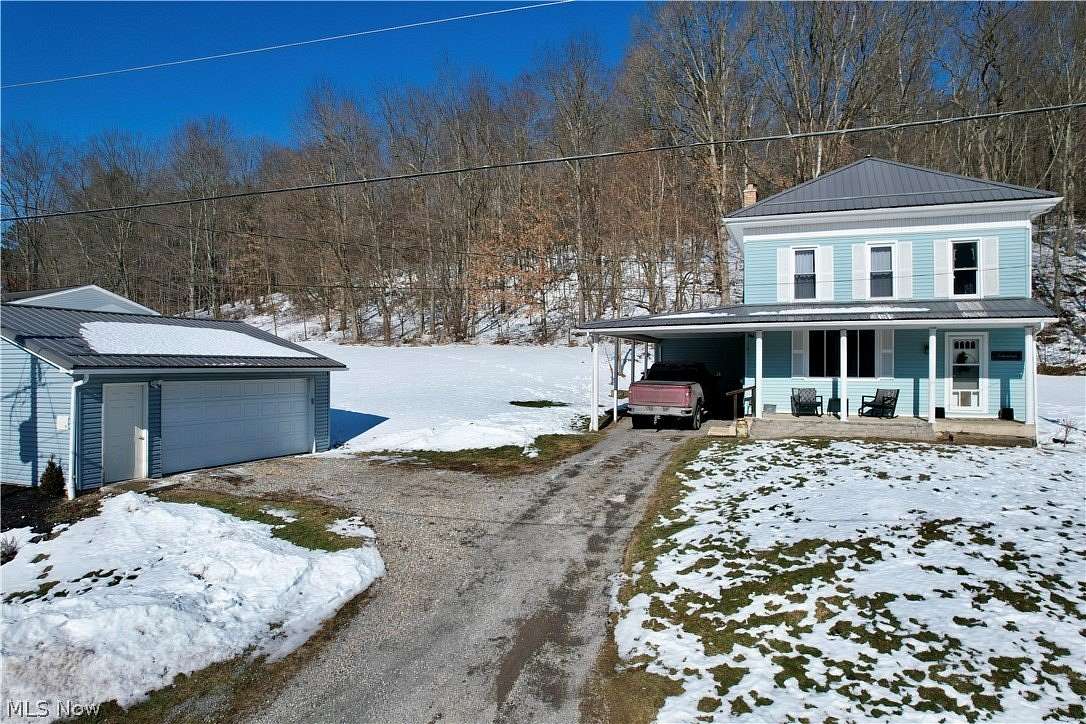 8 Acres of Residential Land with Home for Sale in Dellroy, Ohio