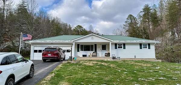 122 Acres of Land with Home for Sale in Louisa, Kentucky