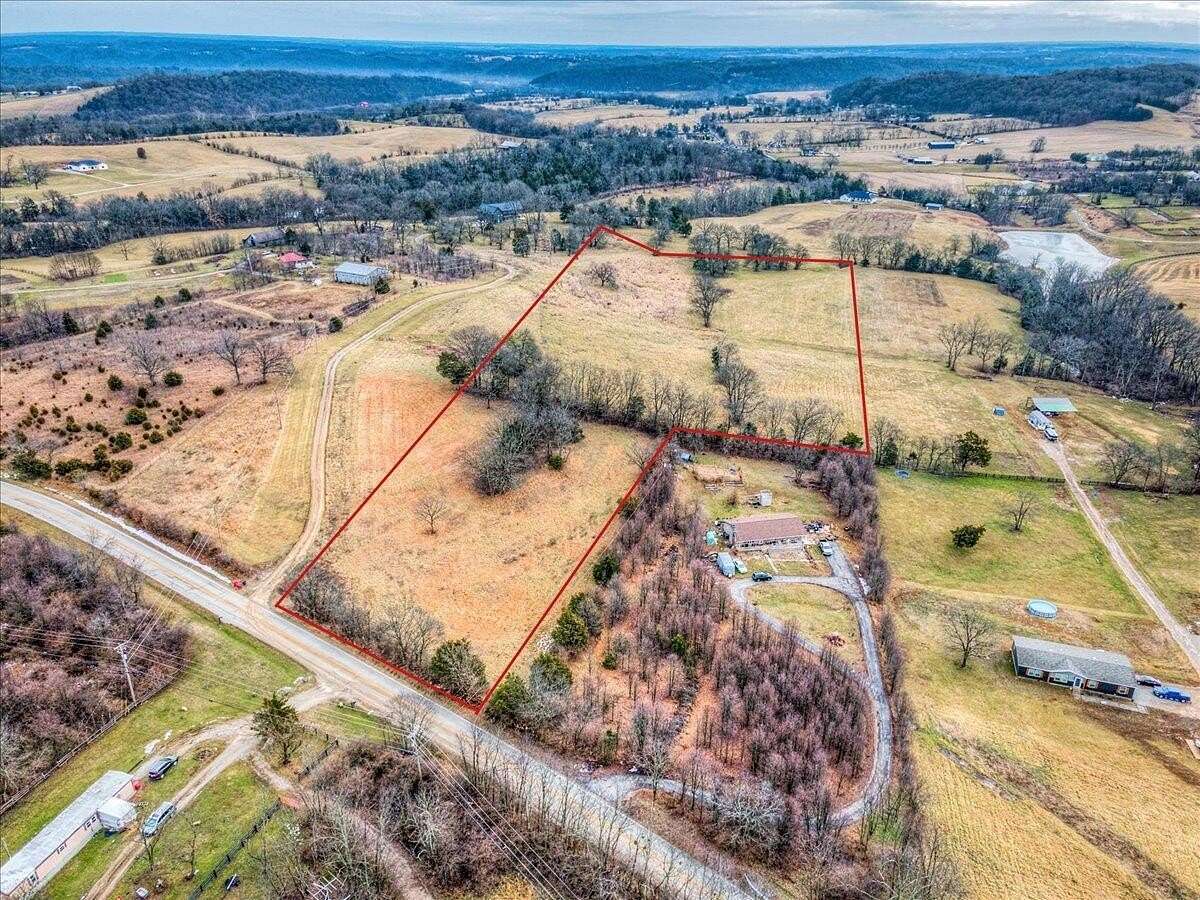 12.6 Acres of Land for Sale in Frankfort, Kentucky
