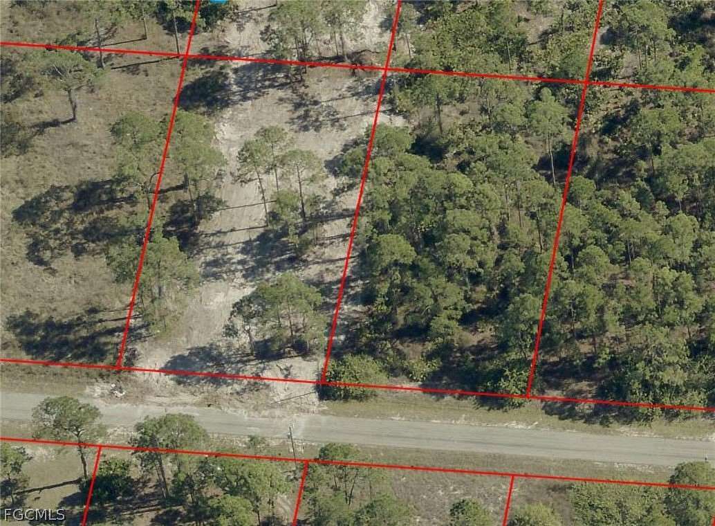 0.5 Acres of Residential Land for Sale in Lehigh Acres, Florida