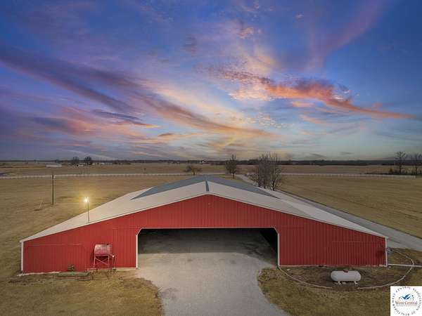 40 Acres of Land with Home for Sale in Clinton, Missouri