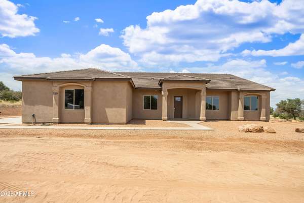 4 Acres of Land with Home for Sale in Hereford, Arizona