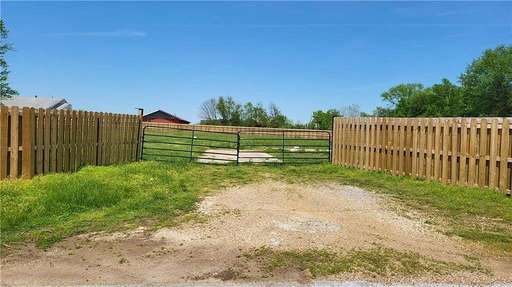 1.44 Acres of Mixed-Use Land for Sale in Springdale, Arkansas
