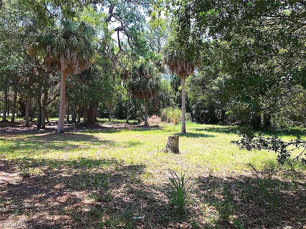 0.33 Acres of Residential Land for Sale in Fort Myers, Florida