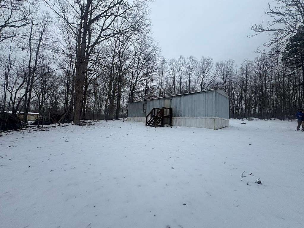 5.77 Acres of Land with Home for Sale in Green Bay, Virginia