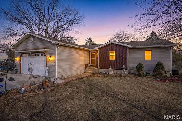 3.79 Acres of Residential Land with Home for Sale in Cadet, Missouri