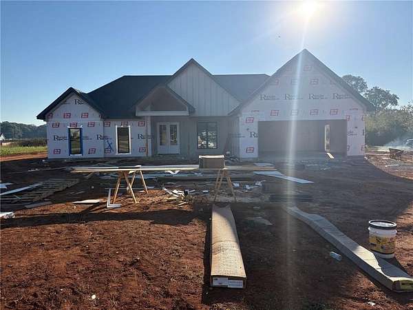 2.88 Acres of Land with Home for Sale in Valley, Alabama