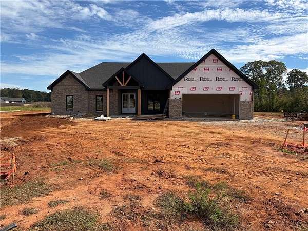 2.88 Acres of Land with Home for Sale in Valley, Alabama