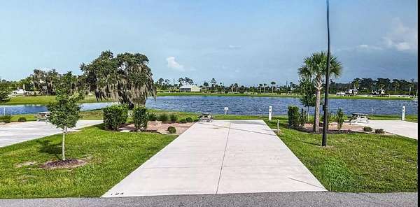 0.09 Acres of Land for Sale in Lake Wales, Florida
