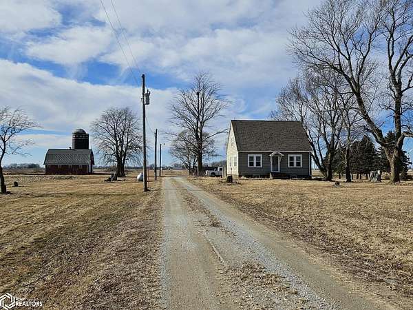 3.59 Acres of Residential Land with Home for Sale in Stratford, Iowa