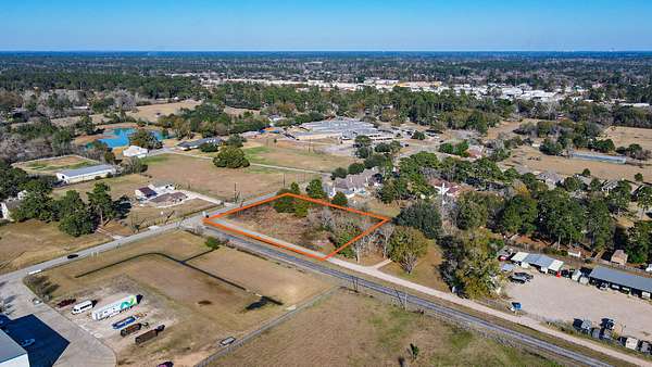 1.69 Acres of Land for Lease in Magnolia, Texas