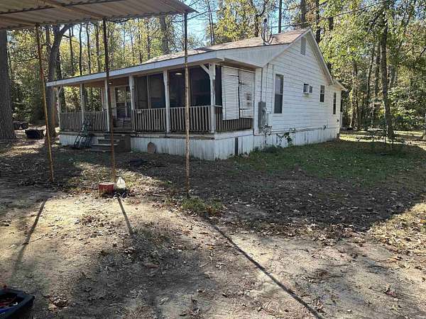 2 Acres of Residential Land with Home for Sale in Redfield, Arkansas