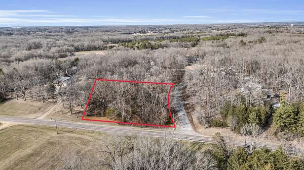1.6 Acres of Residential Land for Sale in West Point, Mississippi