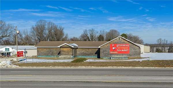 2.7 Acres of Improved Mixed-Use Land for Sale in Gassville, Arkansas