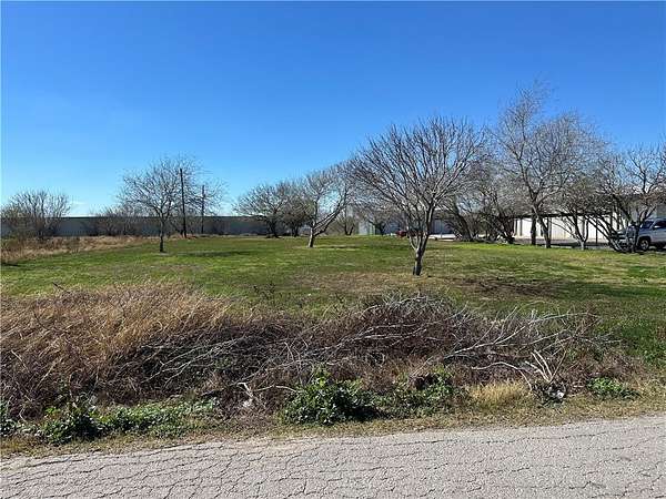 0.65 Acres of Commercial Land for Sale in Corpus Christi, Texas