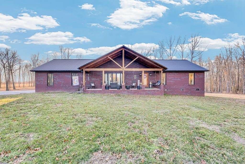16.7 Acres of Land with Home for Sale in Grimsley, Tennessee
