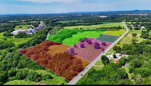 11 Acres of Land for Sale in Shelbyville, Tennessee