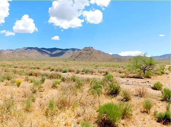 2.5 Acres of Residential Land for Sale in Kingman, Arizona