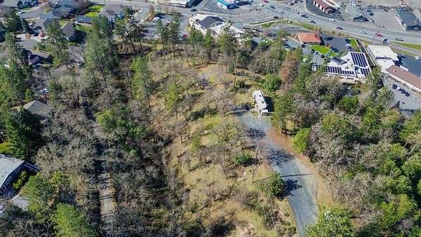 12.2 Acres of Commercial Land for Sale in Grants Pass, Oregon