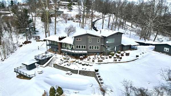 5.4 Acres of Residential Land with Home for Sale in Wheelersburg, Ohio