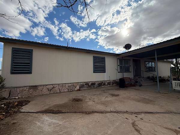 5 Acres of Residential Land with Home for Sale in Fort Stockton, Texas