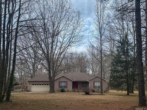 7.46 Acres of Residential Land with Home for Sale in Arkadelphia, Arkansas