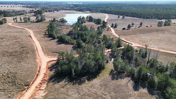 3 Acres of Residential Land for Sale in Hillister, Texas