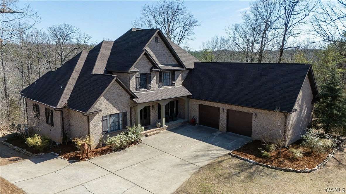 3.65 Acres of Land with Home for Sale in Tuscaloosa, Alabama