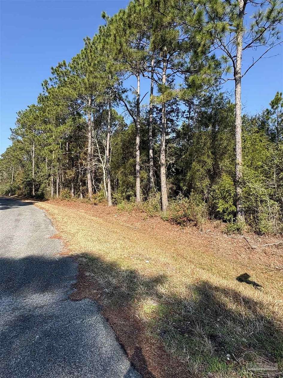 2 Acres of Residential Land for Sale in Milton, Florida