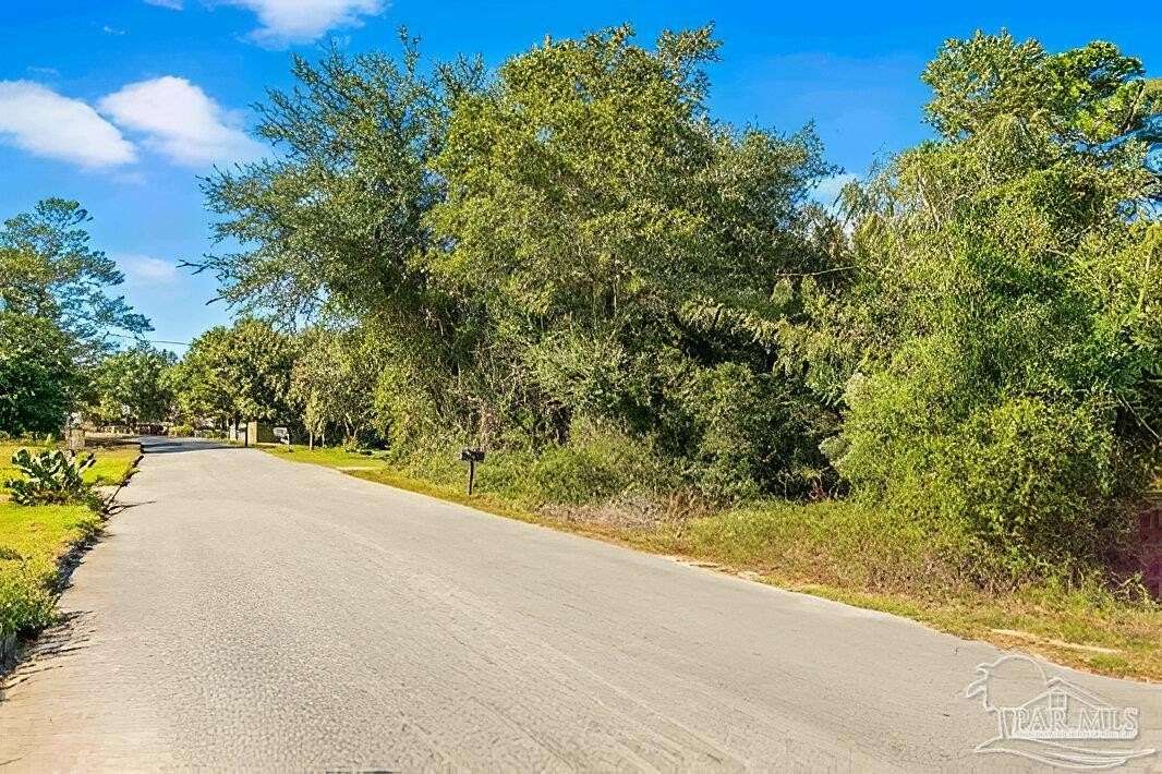 0.22 Acres of Residential Land for Sale in Gulf Breeze, Florida