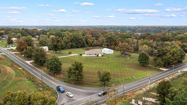 4.1 Acres of Improved Mixed-Use Land for Sale in Fulton, Missouri