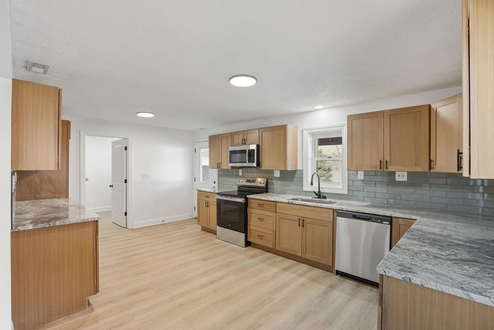 5.56 Acres of Land with Home for Sale in Nashport, Ohio