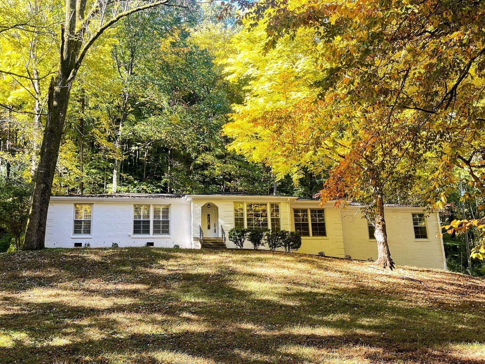 3.57 Acres of Residential Land with Home for Sale in Nashville, Tennessee