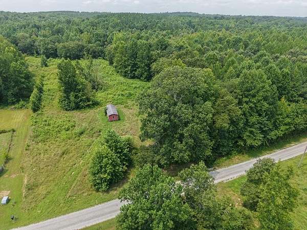 5 Acres of Land for Sale in Holladay, Tennessee