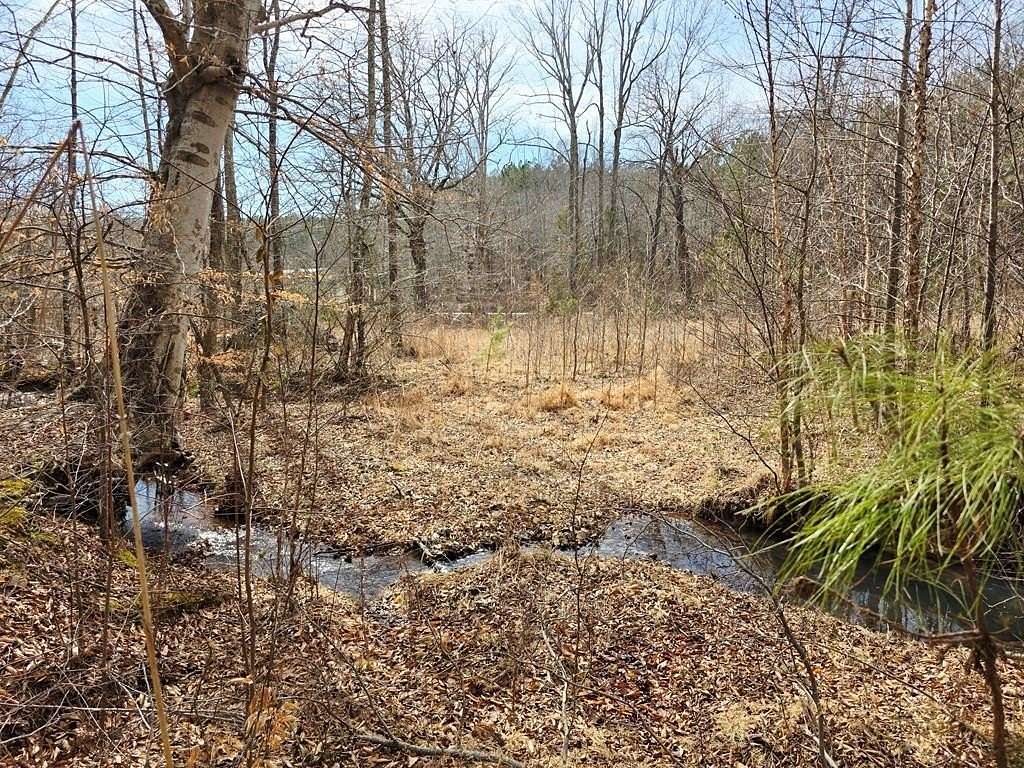 9.25 Acres of Residential Land for Sale in Holladay, Tennessee