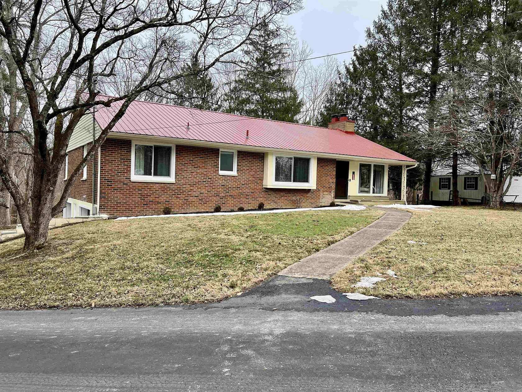 3.34 Acres of Residential Land with Home for Sale in Milton, West Virginia