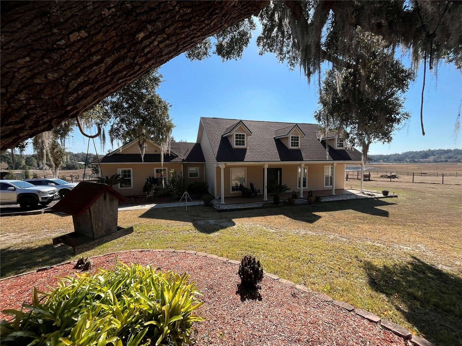 6 Acres of Land with Home for Sale in Dade City, Florida