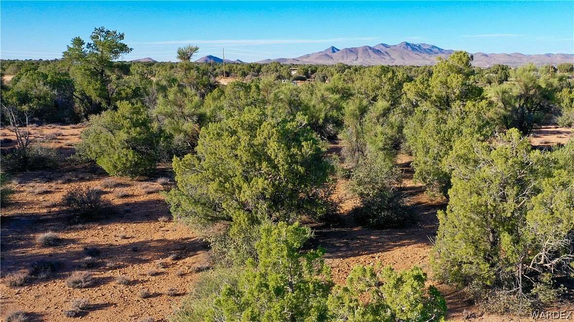 6 Acres of Land for Sale in Kingman, Arizona