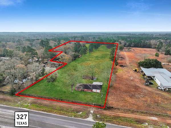 10.7 Acres of Land with Home for Sale in Silsbee, Texas